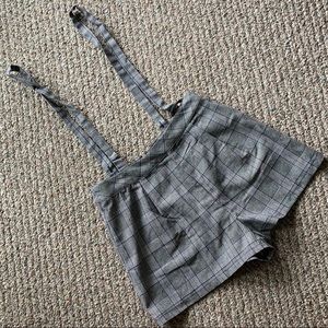 Lolita/vintage style suspenders shorts